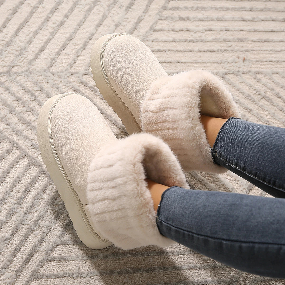 Flock Plush Snow Boots